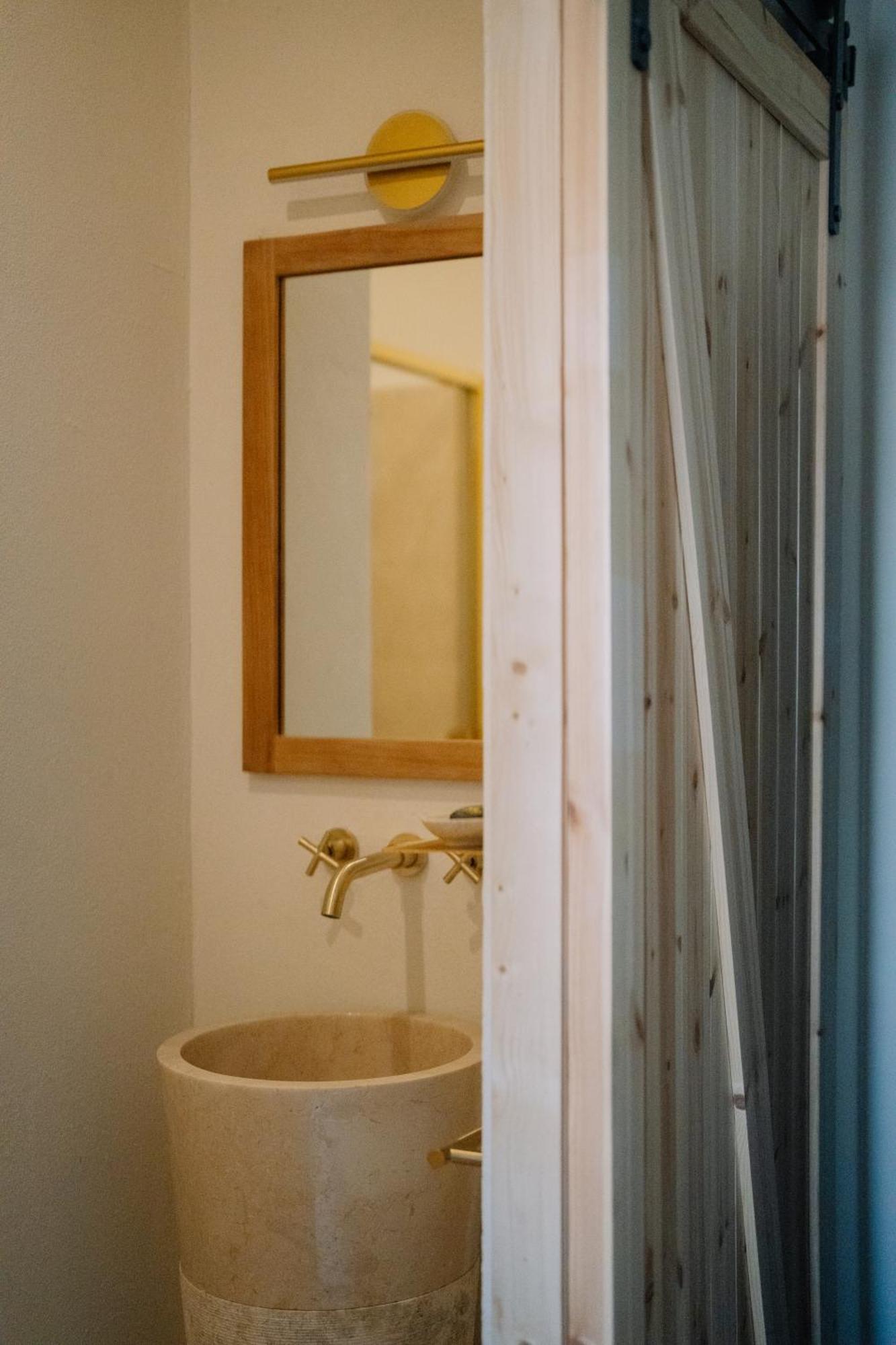 Taga Suites CTA Eksteriør billede