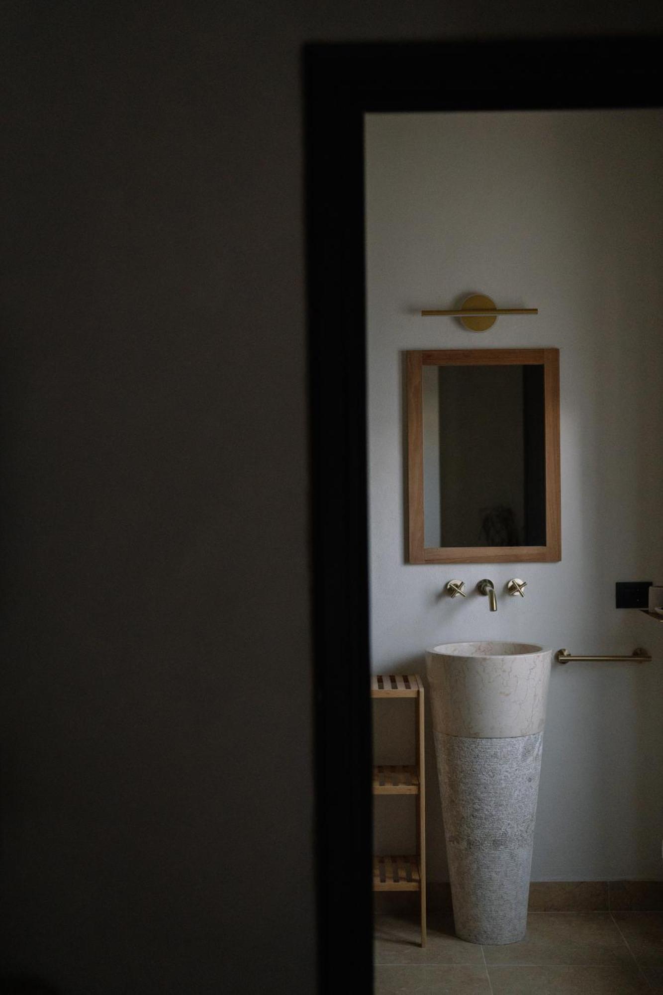Taga Suites CTA Eksteriør billede
